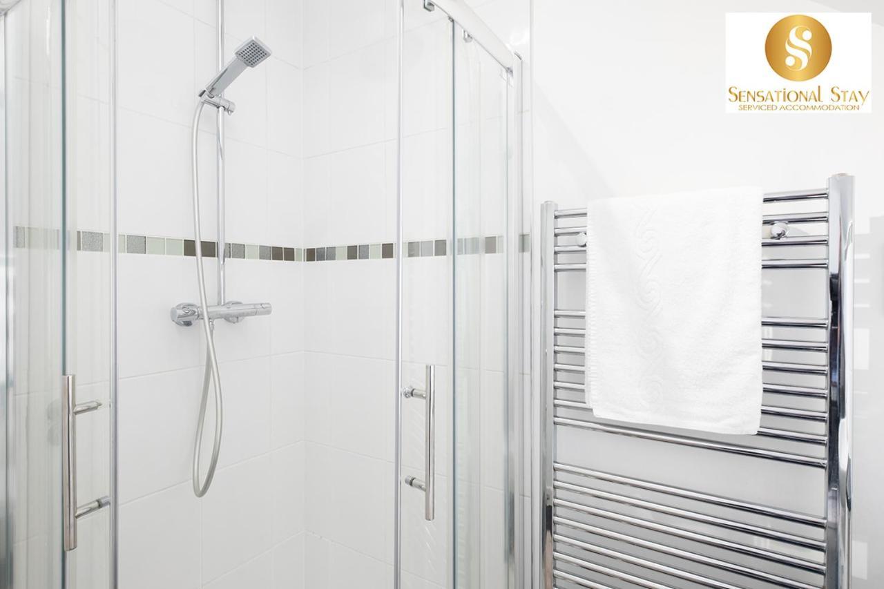 2 Bedroom Apt At Sensational Stay Serviced Accommodation Aberdeen - Clifton Road Buitenkant foto